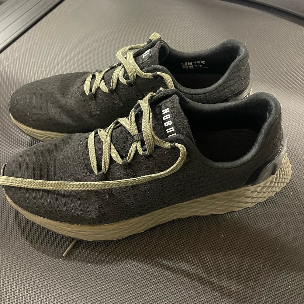 No Bull Ripstop Runner, Black and Green - Women 8.5 Men 7